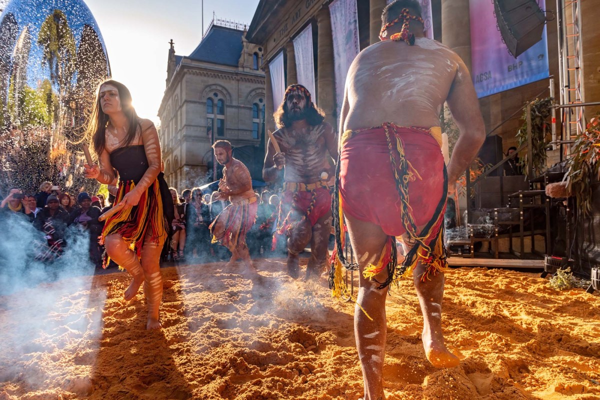 Aboriginal dancers outside gallery. Tarnanthi