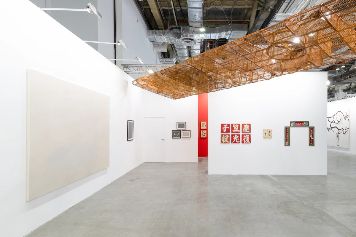 Image of an display at an art fair. Ames Yavuz gallery