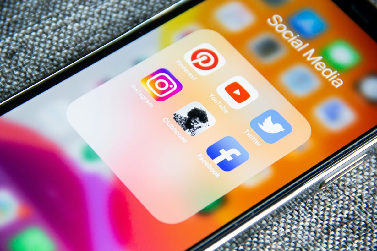 a phone screen with a number of social media symbols showing up