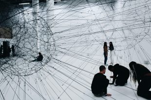 Building an artist network can be tricky. New platforms are providing opportunities. Image: Alina Grubnyak on Unsplash.