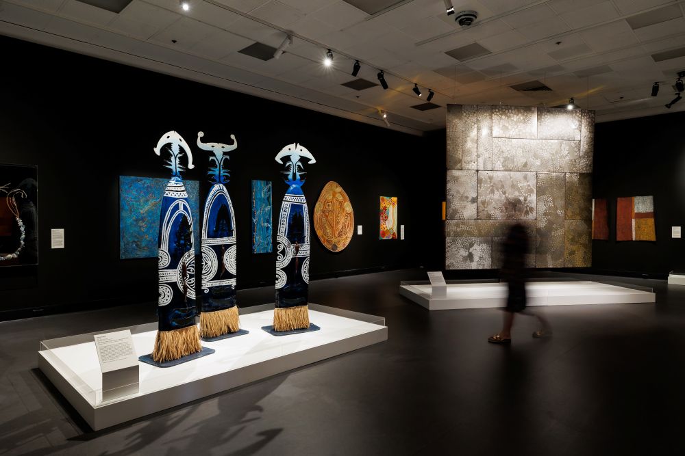The 2025 Telstra NATSIAA at MAGNT, Darwin. Installation view with Gaypalani Waṉambi’s award-winning work pictured in situ, right.