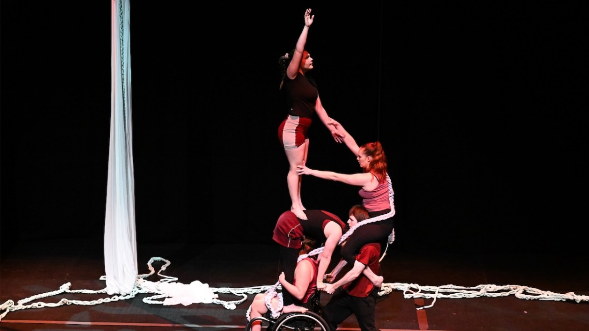 6 Degrees. Image: Pru Wilson. Underground Artist Festival. 