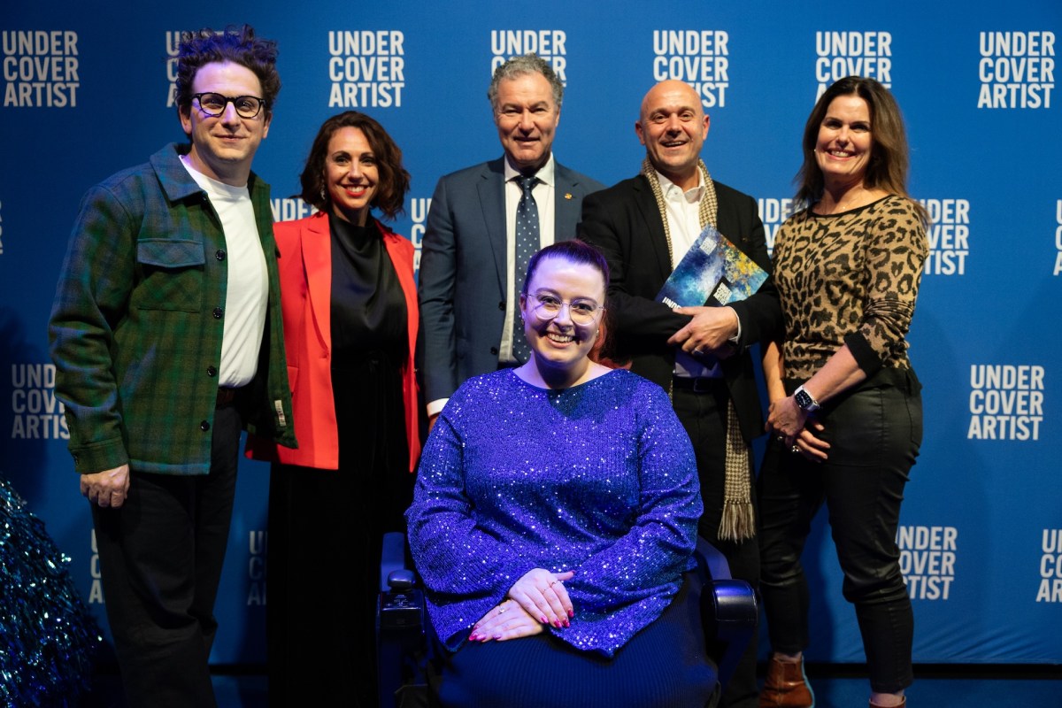 The Underground Artist Festival Team. Madeleine Little (Festival Director) including L-R, Dan Evans (Artistic Director, Queensland Theatre), Louise Bezzina (Artistic Director, Brisbane Festival), The Hon John-Paul Langbroek MP (Minister for Education and the Arts), Charlie Cush (CEO, Brisbane Festival) and Criena Gehrke (Executive Director, Queensland Theatre). Image: Cinnamon Smith.
