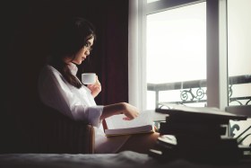 Best new fiction in Australia, August 2025. Image: Anthony Tran on Unsplash.