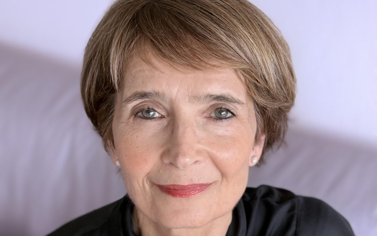 close up photo of a woman with short brown hair, Jana Wendt.