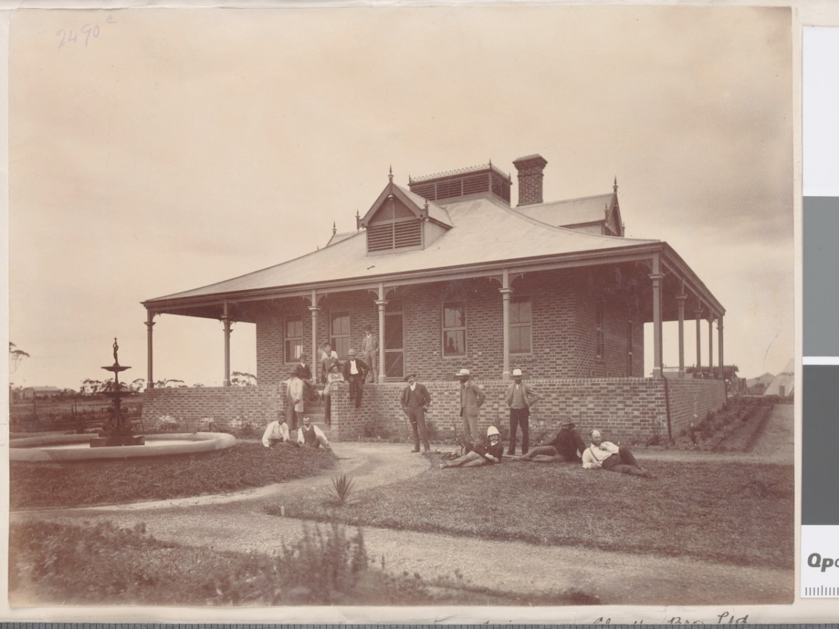 The Chaffey Brothers’ offices, Mildura, 1890. Image: State Library Victoria Collections. Red Earth.