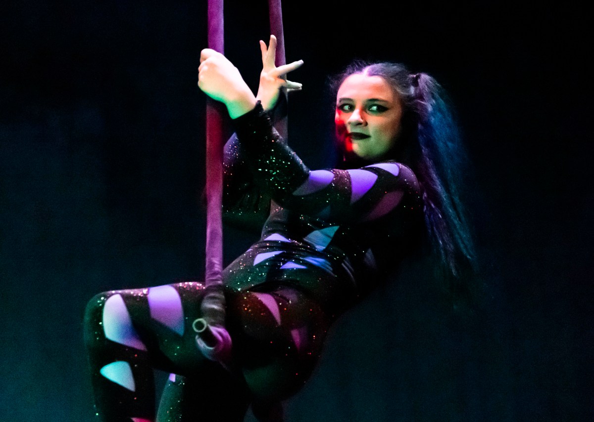 Kelsea Crow. Circus De Licious. Photo: Ian Sutherland.