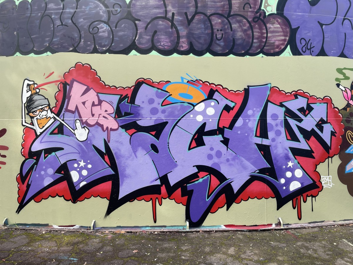 MACH, Gold medal graffiti, 2025. Courtesy: the artist. MACH is exhibited in Searchers, NAS Galleries, Sydney.