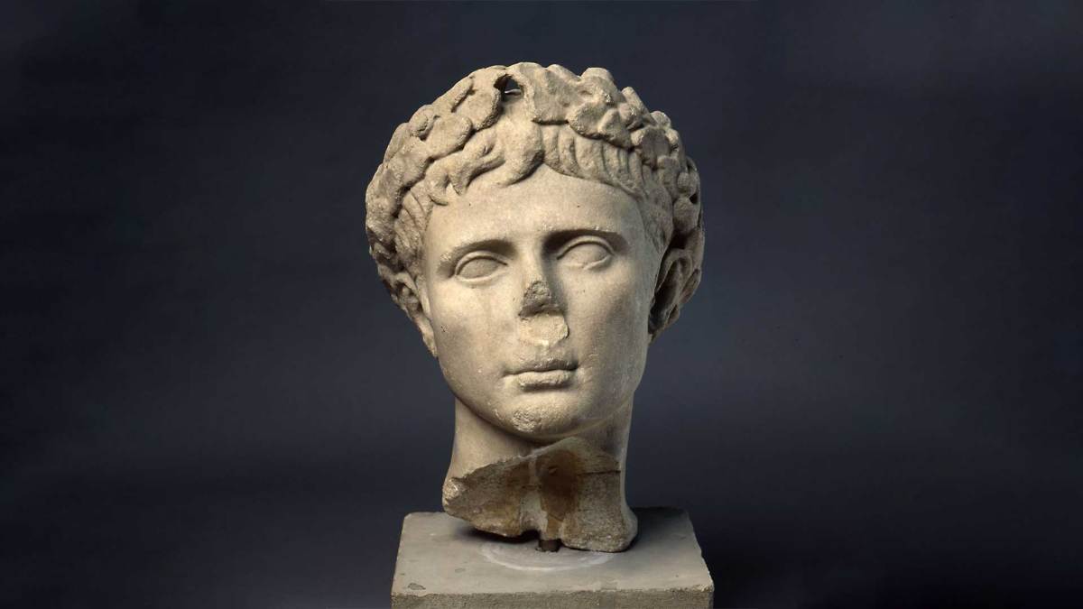 Portrait of Augustus from the late reign of Augustus (27 BCE – 14CE). Collection of Museo Archeologico Nazionale di Firenze. On view in ROME: Empire, Power, People at Melbourne Museum. Image: Supplied. 2026 museum blockbusters