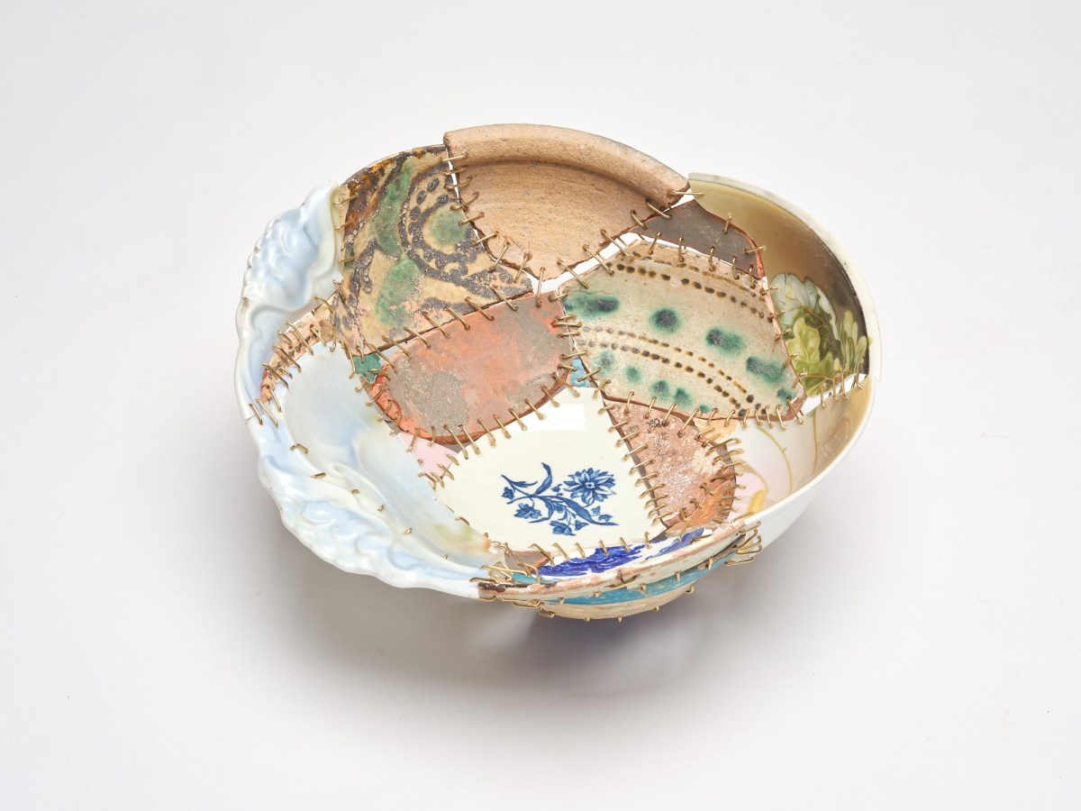 Zac Langdon-Pole, Translatio Studii (Revisited), 2025. Bowl fragments, brass staples. Photo: Sam Hartnett. Courtesy: the artist and STATION, Sydney / Melbourne.