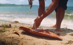 Artist Dean Biŋkin Tyson on Country, 2026. Image courtesy of Seth LeBrese.