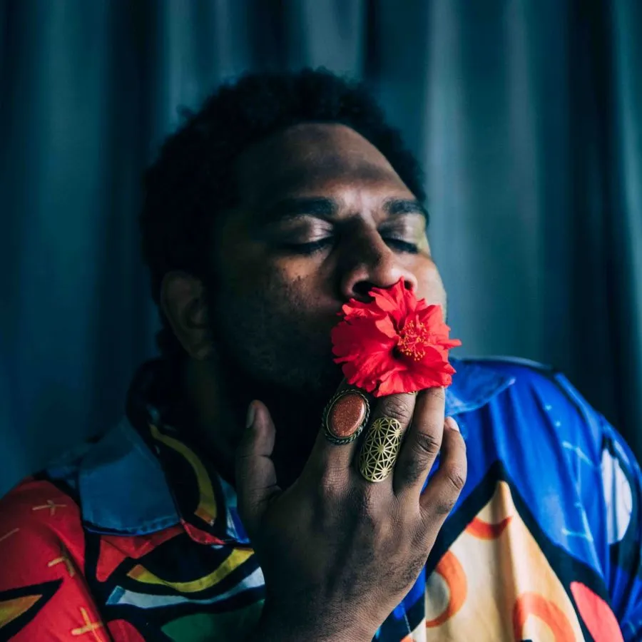 Jay Wymarra, Funny Tonne reviews,