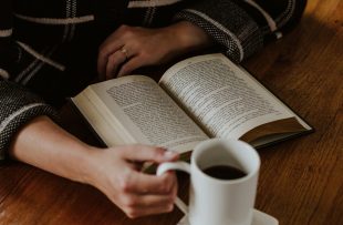 The Miles Franklin Literary Award longlist has been revealed. Photo: Priscilla Du Preez 🇨🇦 on Unsplash.