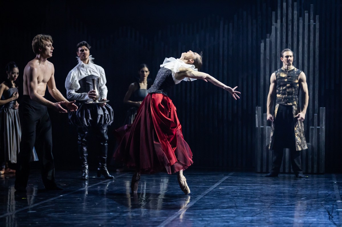 Edison Manuel as Hamlet and Georgia Swan as Gertrude in Queensland Ballet's Hamlet. Photo: David Kelly.