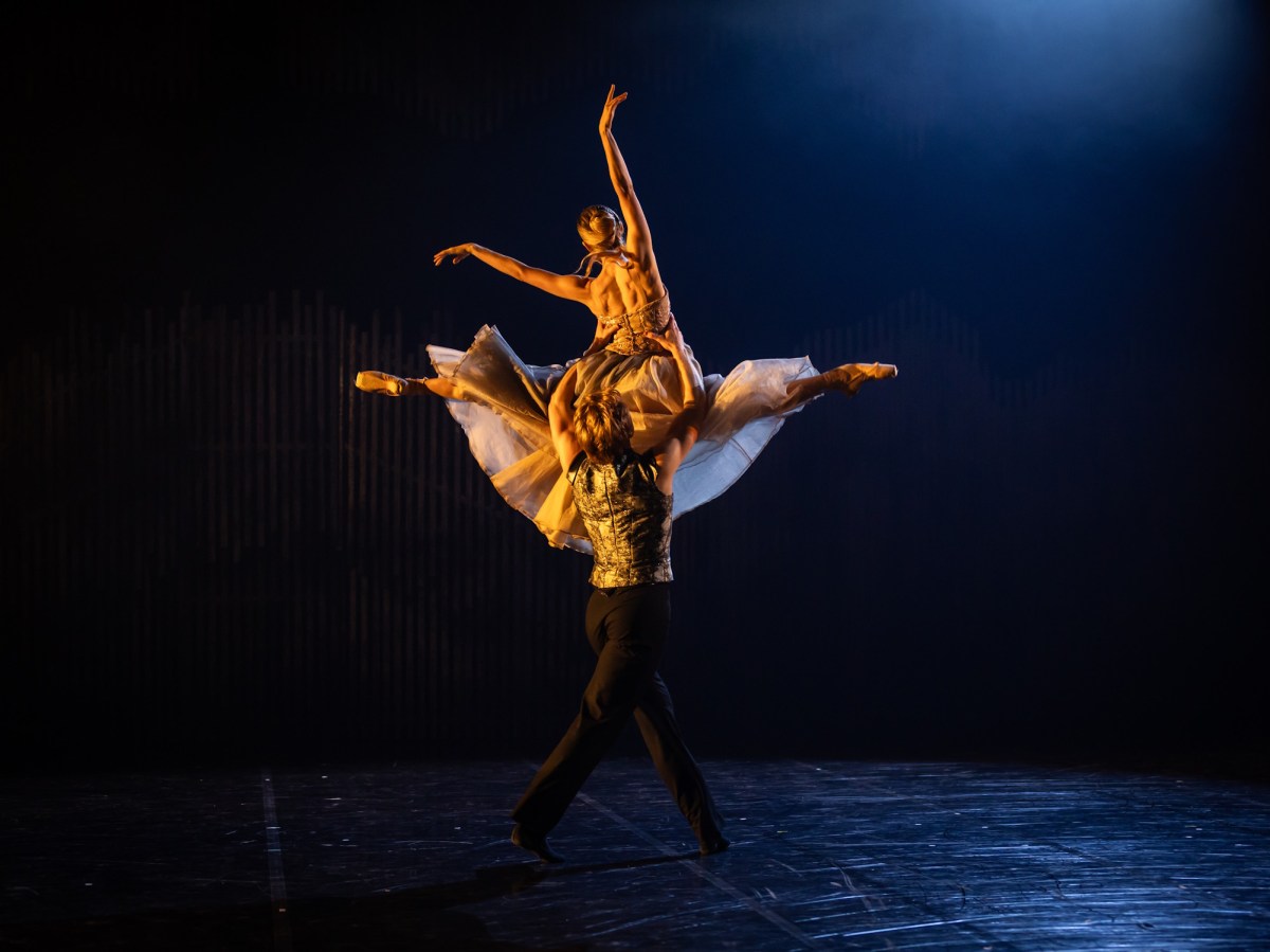 Libby Rose Niederer as Ophelia and Edison Manuel as Hamlet in Queensland Ballet's Hamlet. Photo: David Kelly.