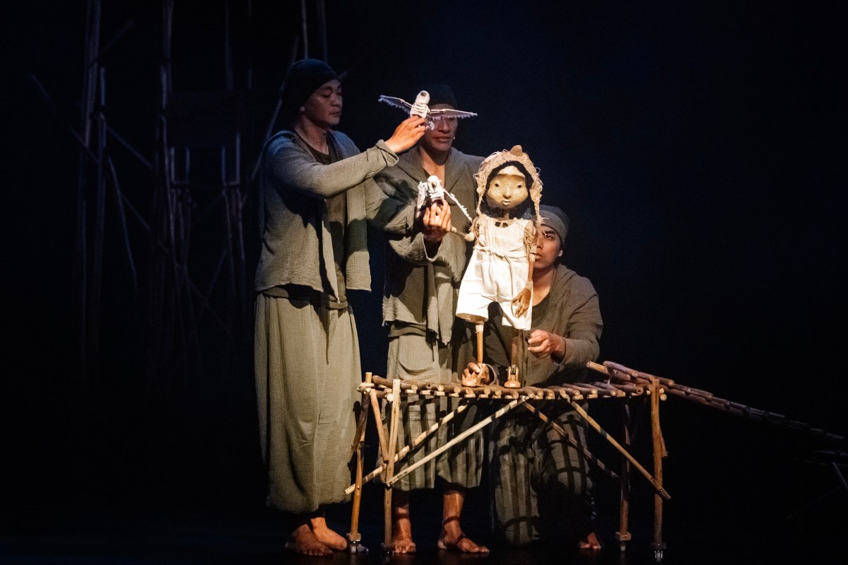 Stream of Memory by Papermoon Puppet Theatre. Photo: Nasser Hashemi.