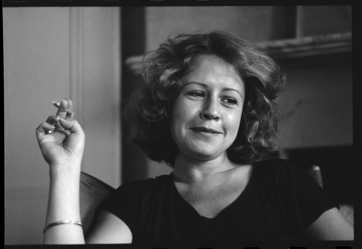 Noni Hazelhurst, Woollahra, Sydney, early 1980s. Photo: Lorrie Graham.
