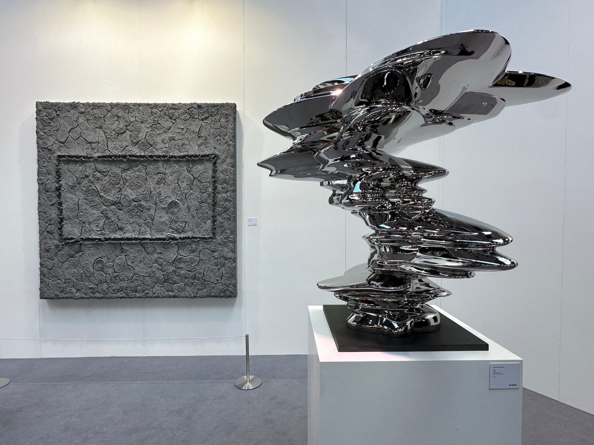 Work by Bosco Sodi and Tony Cragg on view with Gow Langsford at Sydney Contemporary 2026. Photo: Gina Fairley.